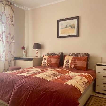 Style Apartment Pomorie Bagian luar foto