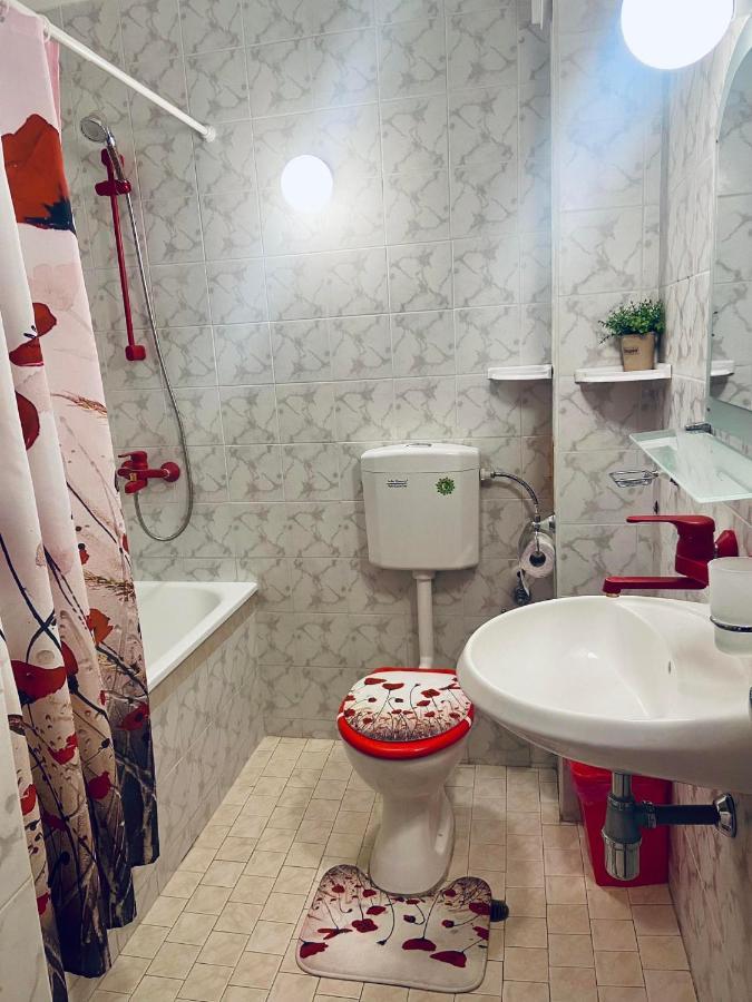 Style Apartment Pomorie Bagian luar foto