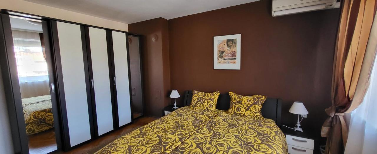 Style Apartment Pomorie Bagian luar foto